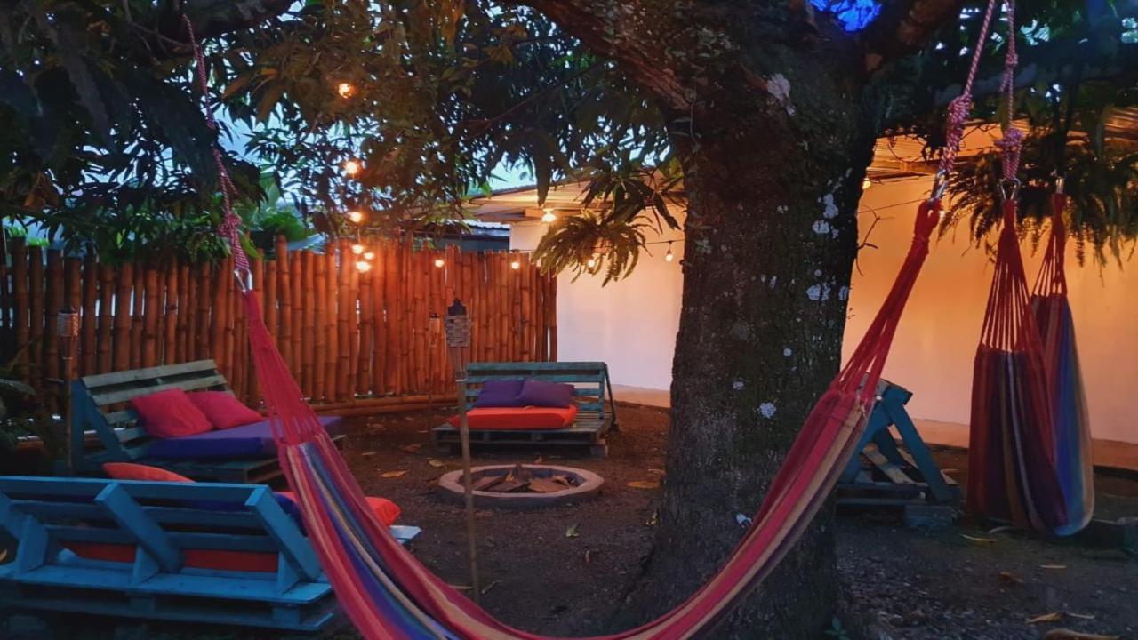 Cabinas Palmer Makanda Cahuita Eksteriør billede